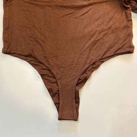 RE ONA WOMEN'S OFF SHOULDER BODYSUIT BASIC TOP CHOCOLATE BROWN - Picture 8 of 8